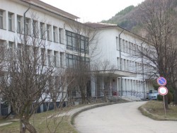 Д-р Димитър Чапразов се завърна в Етрополе